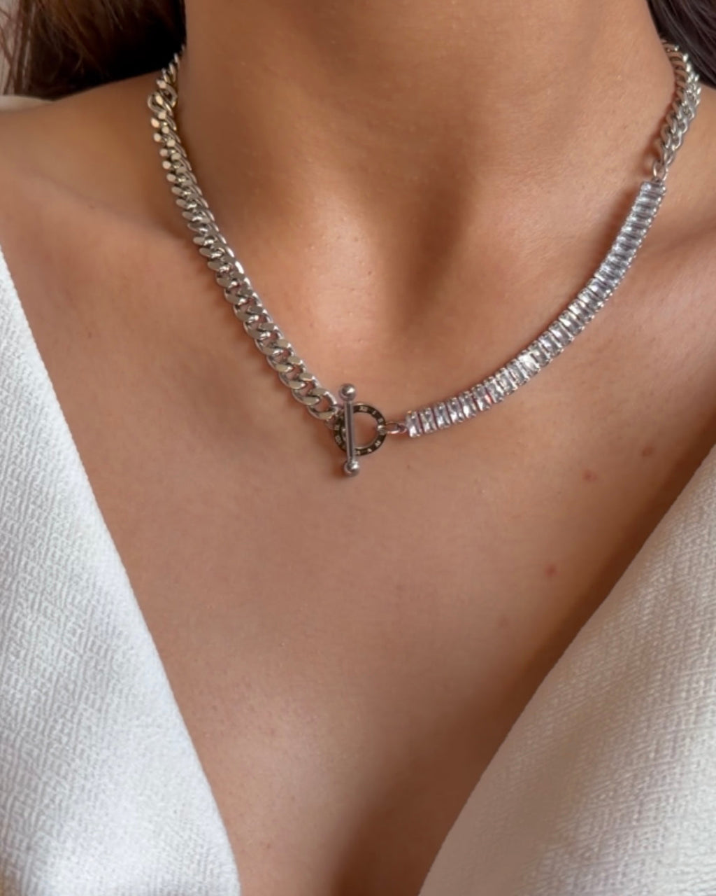 Mob Wife Chunky Necklace