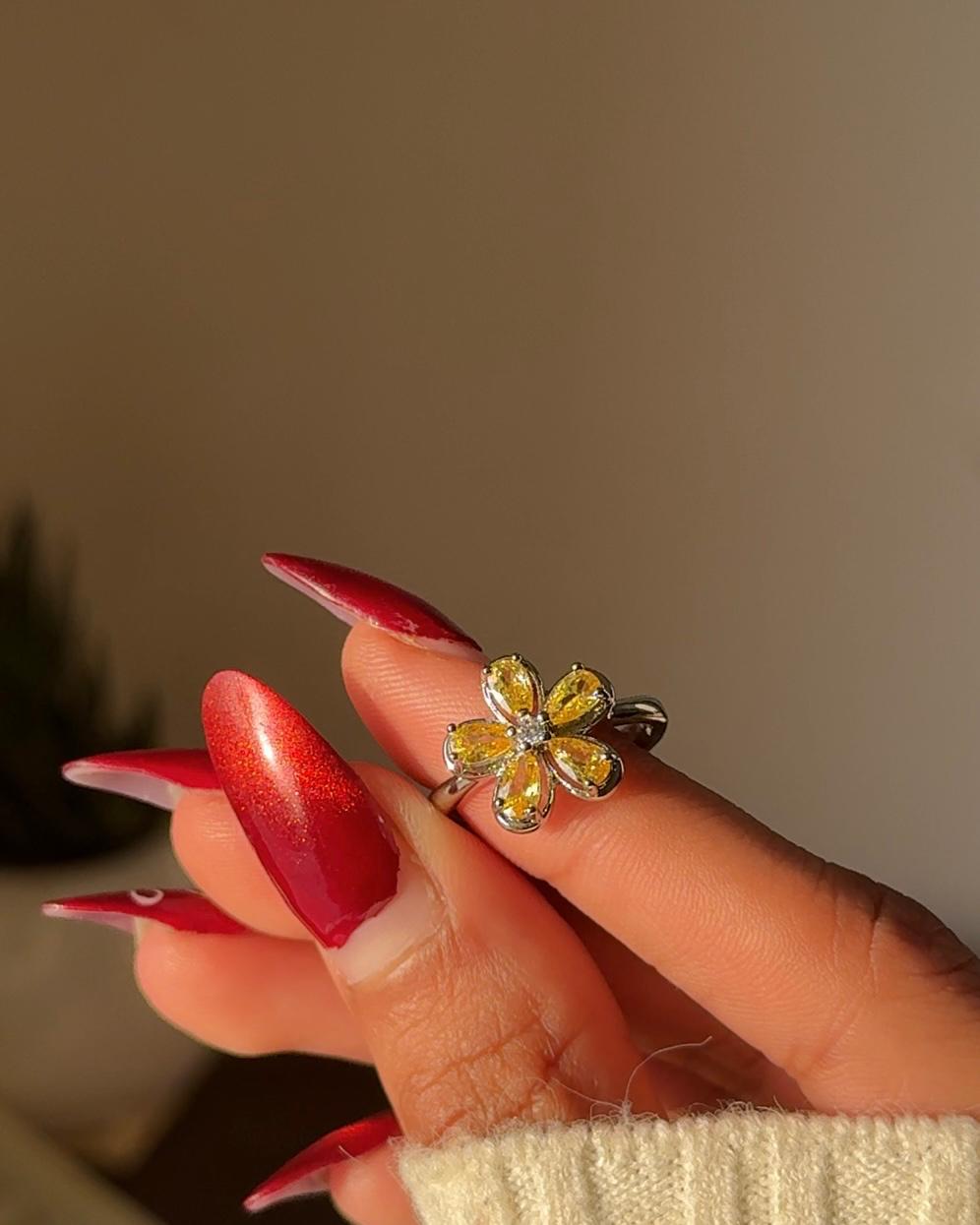 Sunshine Sweetheart Flower Ring
